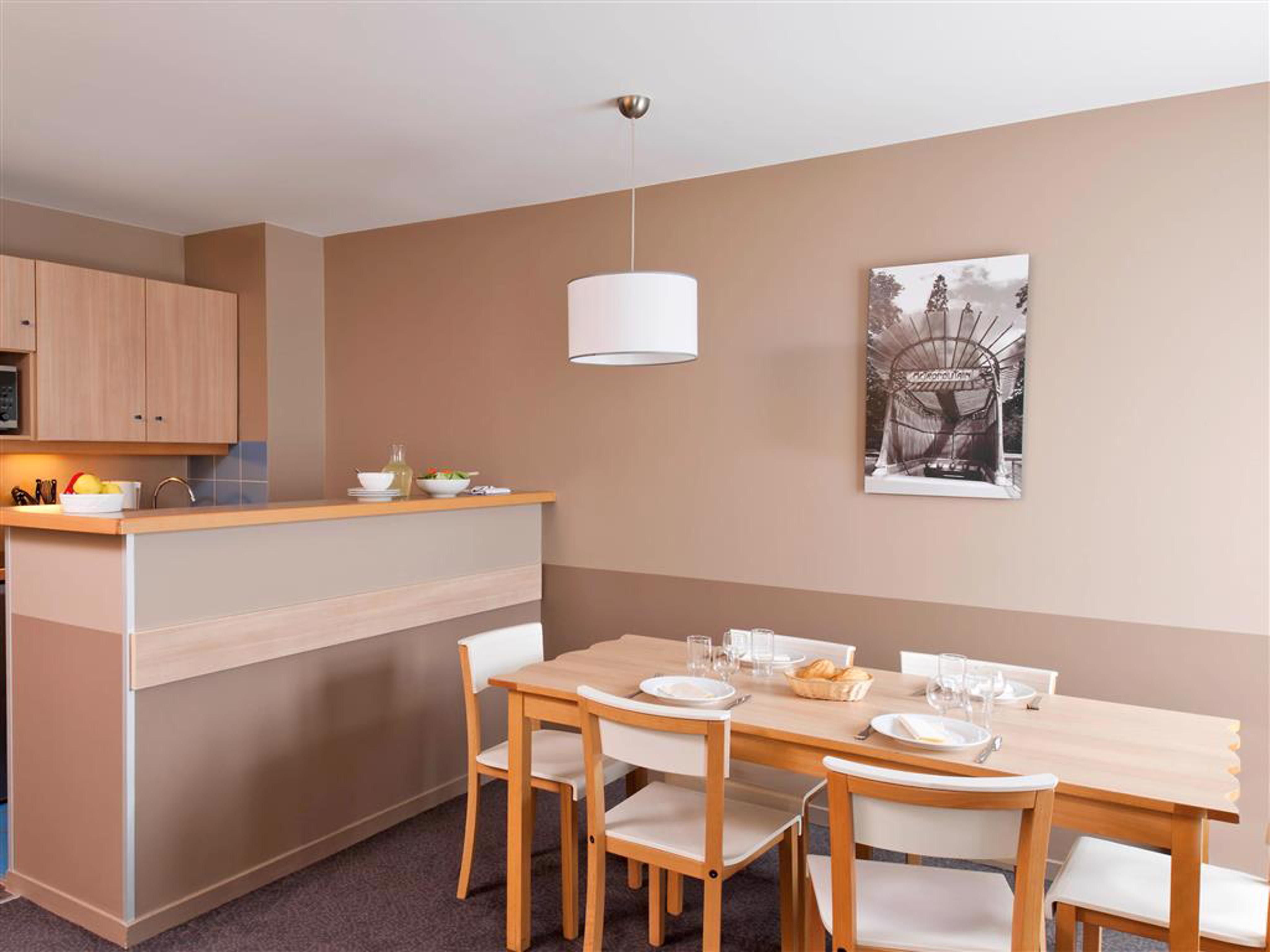 Aparthotel Adagio Marne La Vallée - Val d'Europe Serris Esterno foto