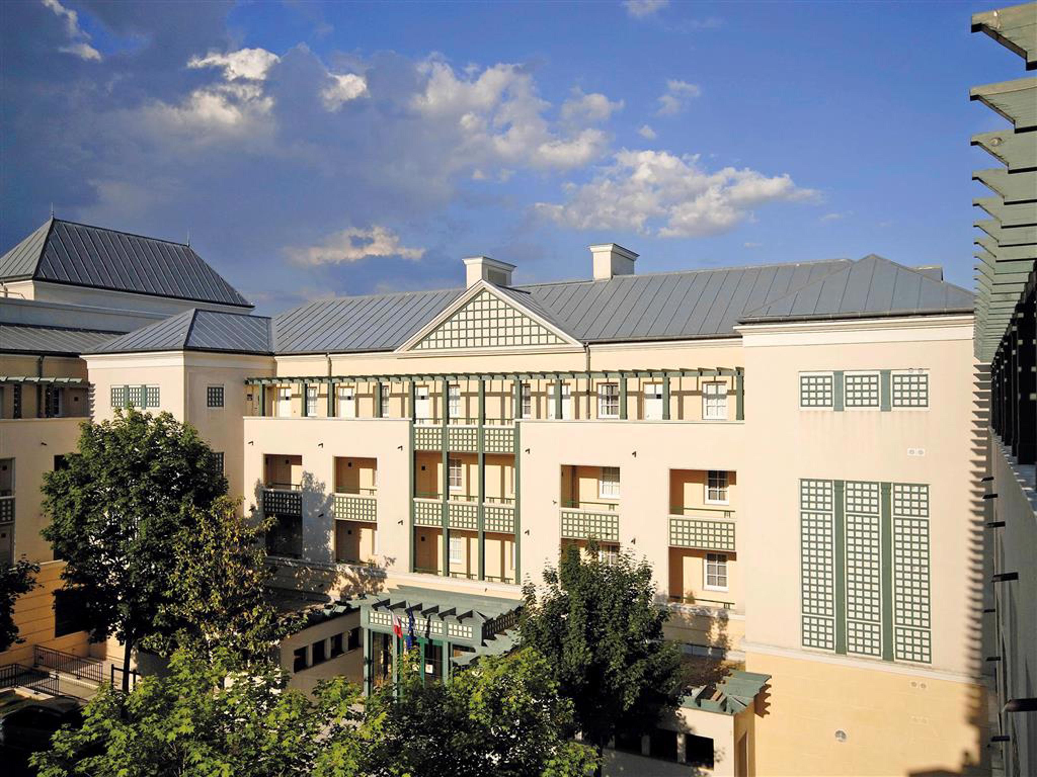 Aparthotel Adagio Marne La Vallée - Val d'Europe Serris Esterno foto