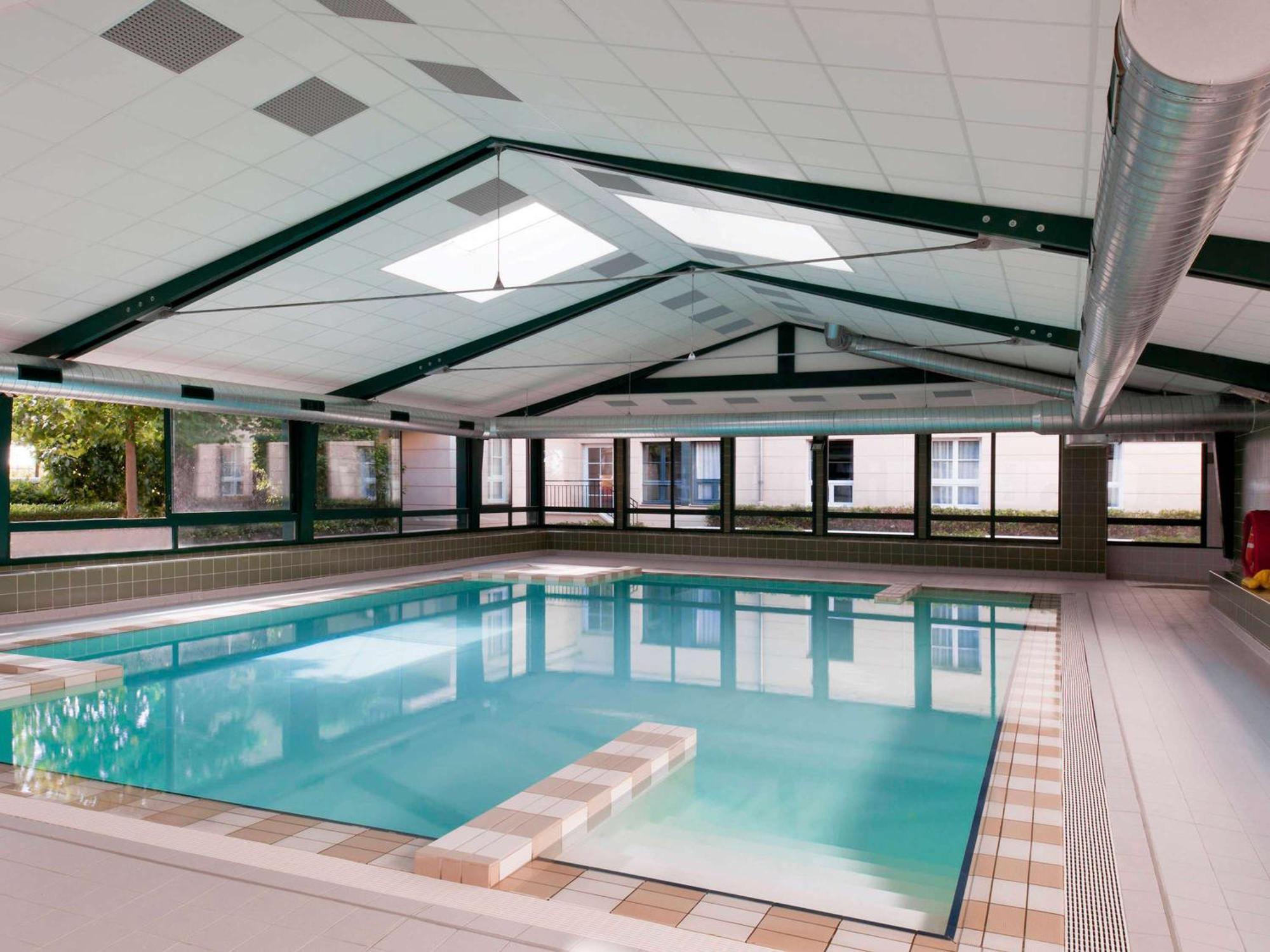 Aparthotel Adagio Marne La Vallée - Val d'Europe Serris Esterno foto