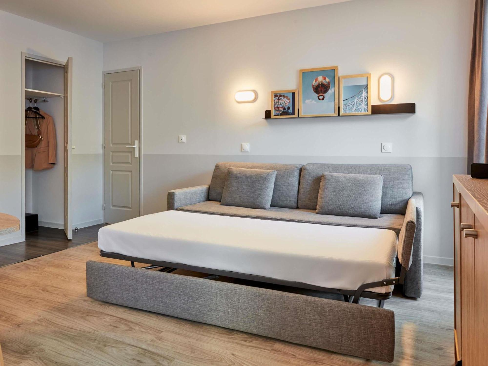 Aparthotel Adagio Marne La Vallée - Val d'Europe Serris Esterno foto