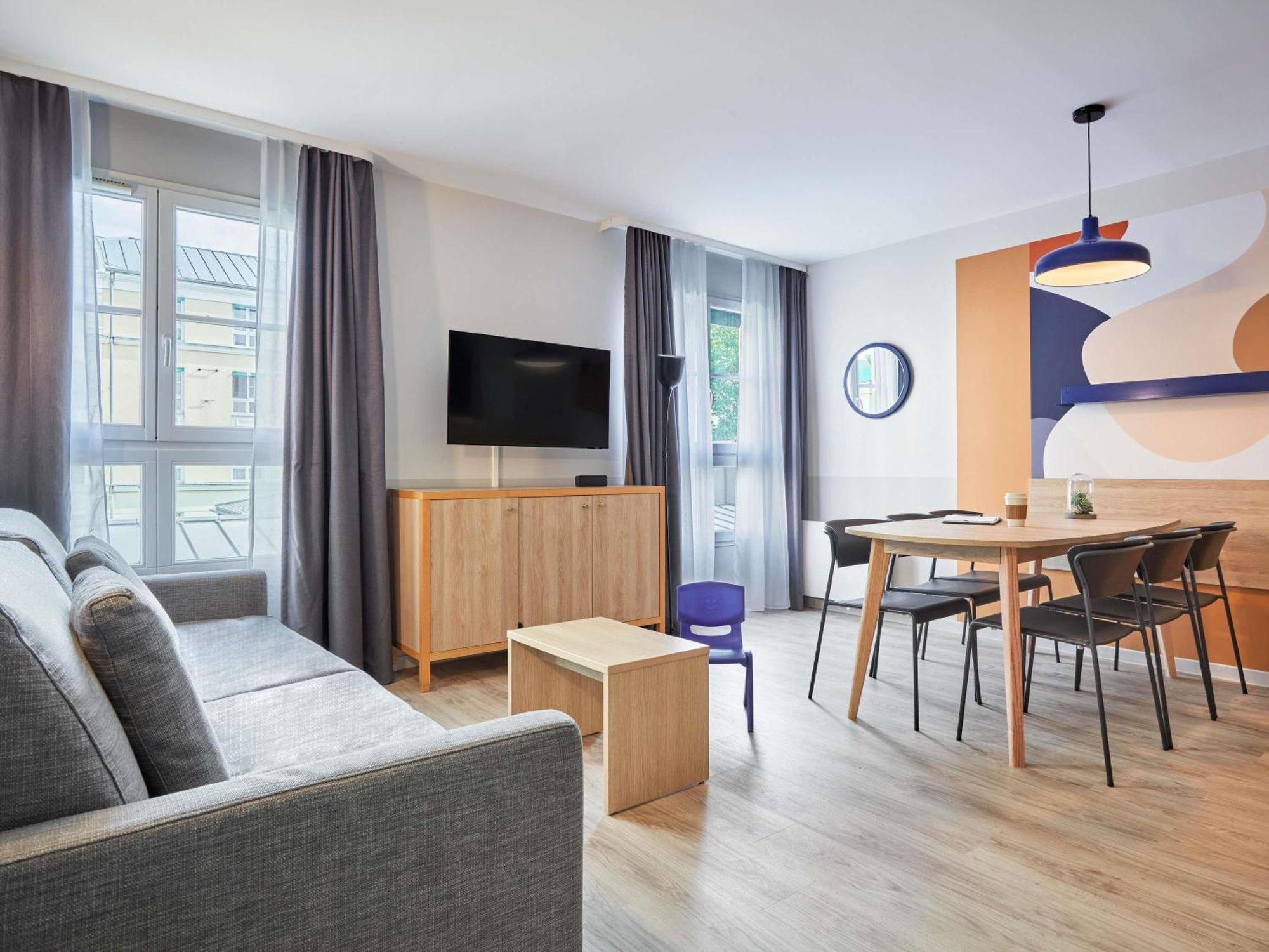 Aparthotel Adagio Marne La Vallée - Val d'Europe Serris Esterno foto