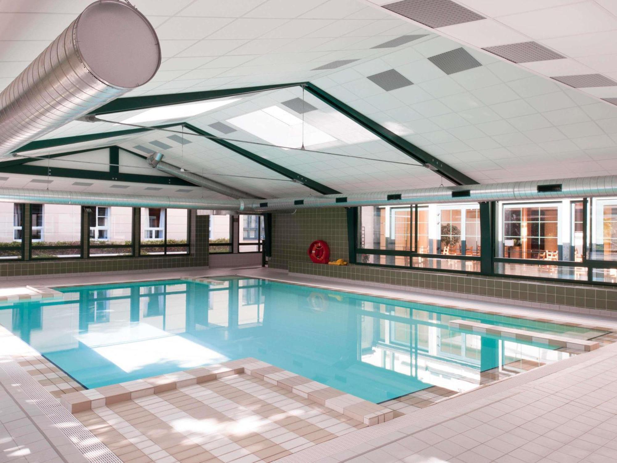Aparthotel Adagio Marne La Vallée - Val d'Europe Serris Esterno foto